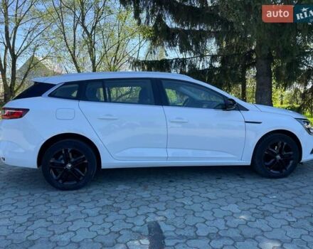 Белый Рено Меган, объемом двигателя 1.46 л и пробегом 205 тыс. км за 10700 $, фото 5 на Automoto.ua