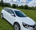 Белый Рено Меган, объемом двигателя 1.6 л и пробегом 196 тыс. км за 12200 $, фото 1 на Automoto.ua