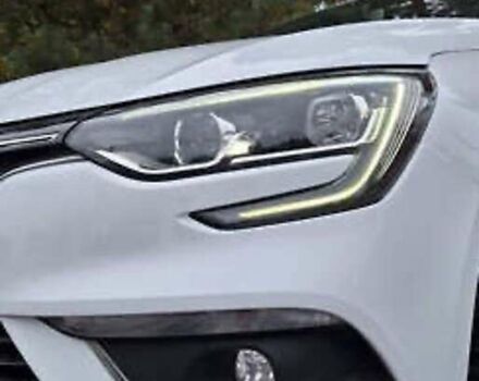 Белый Рено Меган, объемом двигателя 1.5 л и пробегом 150 тыс. км за 14300 $, фото 43 на Automoto.ua