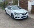 Белый Рено Меган, объемом двигателя 1.5 л и пробегом 205 тыс. км за 11500 $, фото 1 на Automoto.ua