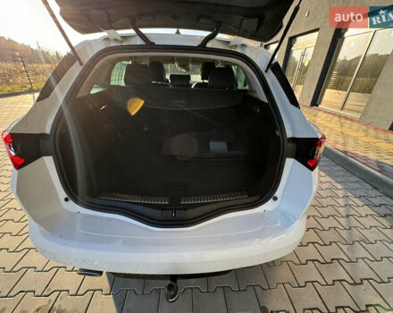 Білий Рено Меган, об'ємом двигуна 1.46 л та пробігом 185 тис. км за 15600 $, фото 12 на Automoto.ua