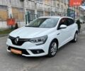 Білий Рено Меган, об'ємом двигуна 1.46 л та пробігом 196 тис. км за 11000 $, фото 6 на Automoto.ua