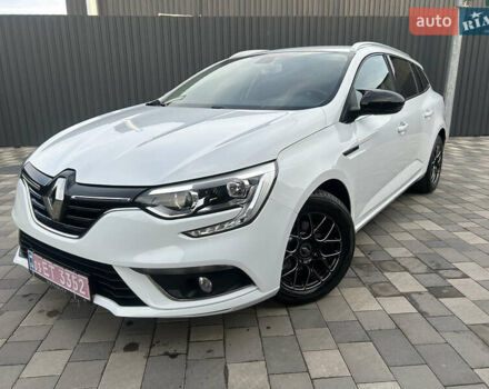 Белый Рено Меган, объемом двигателя 1.5 л и пробегом 209 тыс. км за 12399 $, фото 123 на Automoto.ua