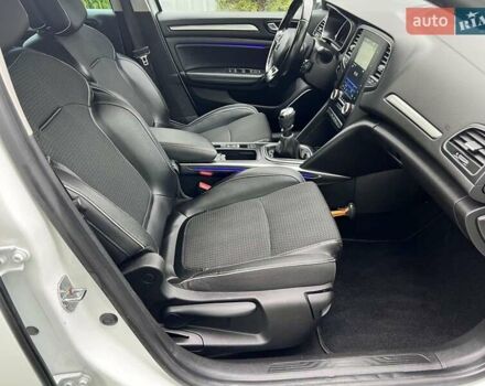 Белый Рено Меган, объемом двигателя 1.5 л и пробегом 208 тыс. км за 14300 $, фото 25 на Automoto.ua