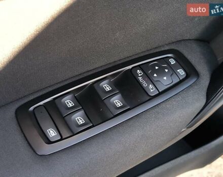 Белый Рено Меган, объемом двигателя 1.46 л и пробегом 211 тыс. км за 12490 $, фото 23 на Automoto.ua