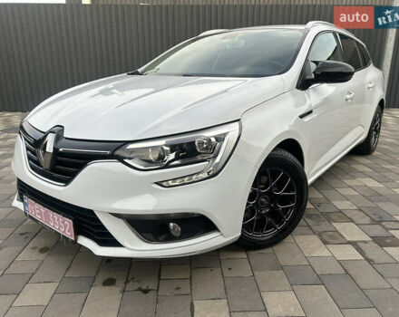 Белый Рено Меган, объемом двигателя 1.5 л и пробегом 209 тыс. км за 12399 $, фото 137 на Automoto.ua