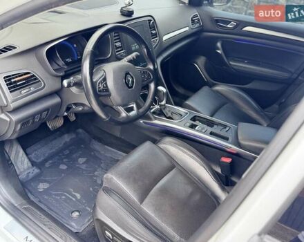 Белый Рено Меган, объемом двигателя 1.46 л и пробегом 228 тыс. км за 13700 $, фото 8 на Automoto.ua