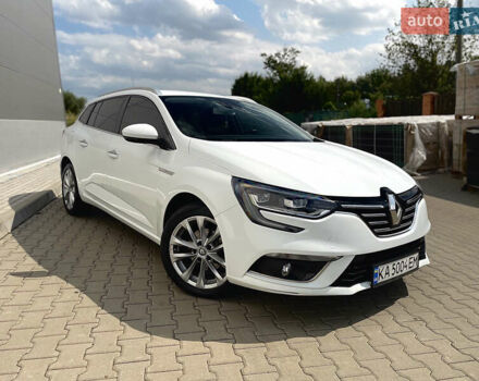 Белый Рено Меган, объемом двигателя 1.5 л и пробегом 239 тыс. км за 12300 $, фото 10 на Automoto.ua