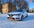 Белый Рено Меган, объемом двигателя 1.5 л и пробегом 182 тыс. км за 12788 $, фото 8 на Automoto.ua