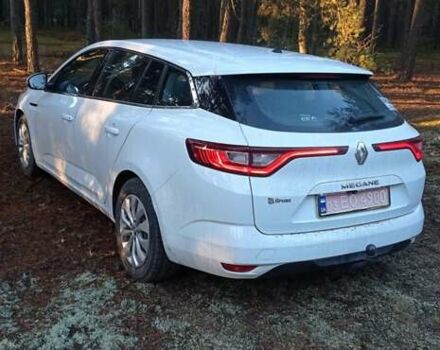 Белый Рено Меган, объемом двигателя 1.5 л и пробегом 202 тыс. км за 11700 $, фото 4 на Automoto.ua