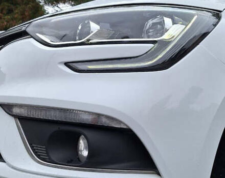 Белый Рено Меган, объемом двигателя 1.5 л и пробегом 150 тыс. км за 14290 $, фото 23 на Automoto.ua