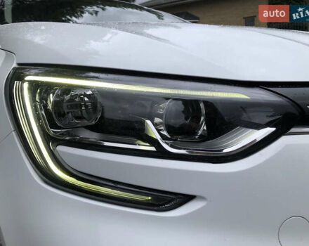 Білий Рено Меган, об'ємом двигуна 1.5 л та пробігом 150 тис. км за 13990 $, фото 1 на Automoto.ua