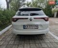Белый Рено Меган, объемом двигателя 1.5 л и пробегом 208 тыс. км за 14000 $, фото 3 на Automoto.ua