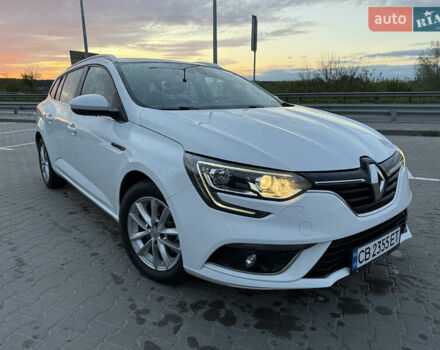 Белый Рено Меган, объемом двигателя 1.5 л и пробегом 189 тыс. км за 12750 $, фото 9 на Automoto.ua