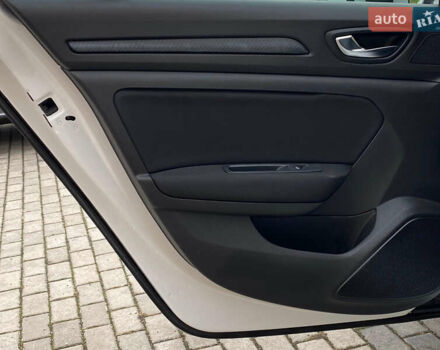 Білий Рено Меган, об'ємом двигуна 1.5 л та пробігом 259 тис. км за 12600 $, фото 24 на Automoto.ua