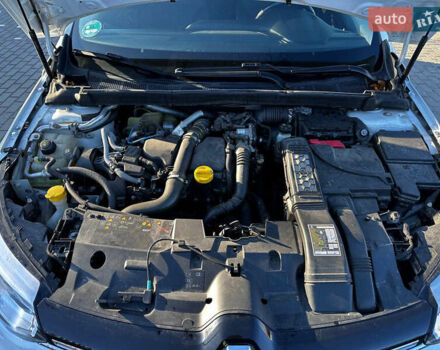 Білий Рено Меган, об'ємом двигуна 1.46 л та пробігом 257 тис. км за 13500 $, фото 24 на Automoto.ua