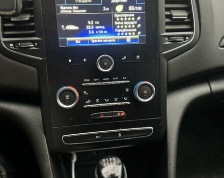 Білий Рено Меган, об'ємом двигуна 1.5 л та пробігом 213 тис. км за 11800 $, фото 17 на Automoto.ua