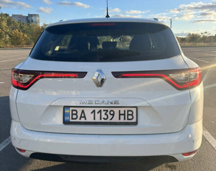 Білий Рено Меган, об'ємом двигуна 1.46 л та пробігом 228 тис. км за 11000 $, фото 13 на Automoto.ua