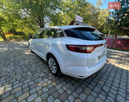 Белый Рено Меган, объемом двигателя 1.46 л и пробегом 217 тыс. км за 11750 $, фото 6 на Automoto.ua