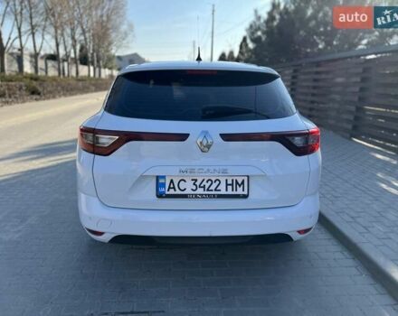 Белый Рено Меган, объемом двигателя 1.46 л и пробегом 312 тыс. км за 11750 $, фото 5 на Automoto.ua
