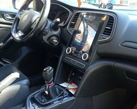 Белый Рено Меган, объемом двигателя 1.5 л и пробегом 202 тыс. км за 11700 $, фото 13 на Automoto.ua