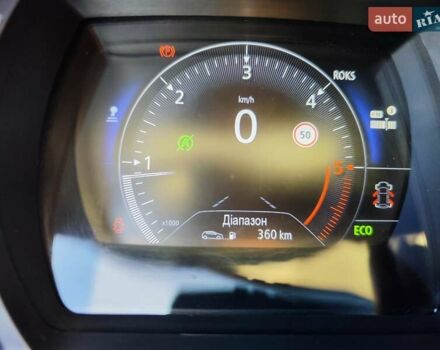 Белый Рено Меган, объемом двигателя 1.46 л и пробегом 200 тыс. км за 11999 $, фото 60 на Automoto.ua