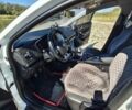 Белый Рено Меган, объемом двигателя 1.5 л и пробегом 240 тыс. км за 12500 $, фото 11 на Automoto.ua