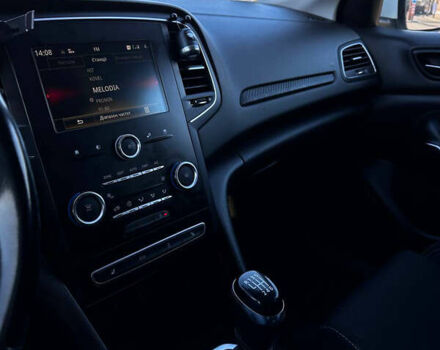 Білий Рено Меган, об'ємом двигуна 1.46 л та пробігом 257 тис. км за 13500 $, фото 7 на Automoto.ua