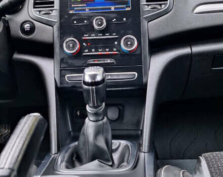 Белый Рено Меган, объемом двигателя 1.5 л и пробегом 150 тыс. км за 14290 $, фото 144 на Automoto.ua