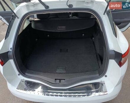 Белый Рено Меган, объемом двигателя 1.46 л и пробегом 190 тыс. км за 11800 $, фото 18 на Automoto.ua