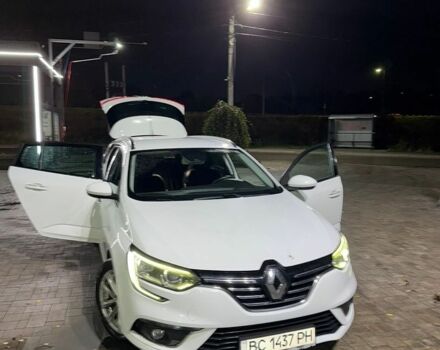 Белый Рено Меган, объемом двигателя 1.46 л и пробегом 200 тыс. км за 10900 $, фото 4 на Automoto.ua