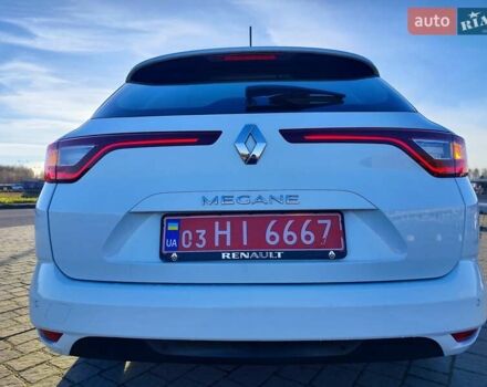 Белый Рено Меган, объемом двигателя 1.46 л и пробегом 200 тыс. км за 11999 $, фото 28 на Automoto.ua