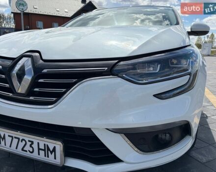 Белый Рено Меган, объемом двигателя 1.46 л и пробегом 253 тыс. км за 11700 $, фото 4 на Automoto.ua
