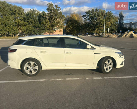 Білий Рено Меган, об'ємом двигуна 1.46 л та пробігом 228 тис. км за 11000 $, фото 3 на Automoto.ua