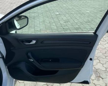 Белый Рено Меган, объемом двигателя 1.46 л и пробегом 205 тыс. км за 10700 $, фото 21 на Automoto.ua