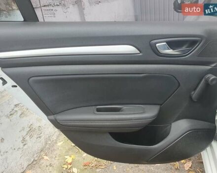 Білий Рено Меган, об'ємом двигуна 1.46 л та пробігом 175 тис. км за 12000 $, фото 8 на Automoto.ua