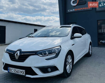 Белый Рено Меган, объемом двигателя 1.46 л и пробегом 233 тыс. км за 12099 $, фото 1 на Automoto.ua