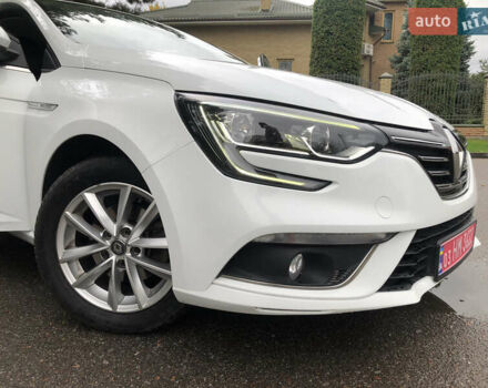 Белый Рено Меган, объемом двигателя 1.5 л и пробегом 150 тыс. км за 14290 $, фото 51 на Automoto.ua