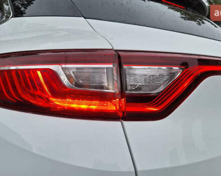 Белый Рено Меган, объемом двигателя 1.5 л и пробегом 150 тыс. км за 14290 $, фото 14 на Automoto.ua