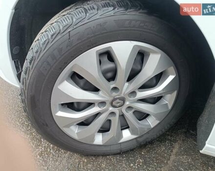 Белый Рено Меган, объемом двигателя 1.46 л и пробегом 190 тыс. км за 11800 $, фото 6 на Automoto.ua