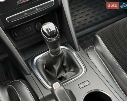 Белый Рено Меган, объемом двигателя 1.46 л и пробегом 195 тыс. км за 12900 $, фото 34 на Automoto.ua