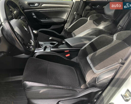 Белый Рено Меган, объемом двигателя 1.5 л и пробегом 150 тыс. км за 14300 $, фото 131 на Automoto.ua