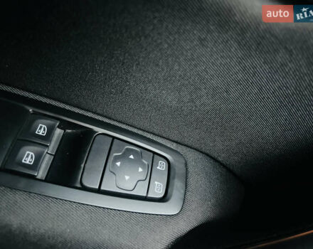 Білий Рено Меган, об'ємом двигуна 1.5 л та пробігом 213 тис. км за 11800 $, фото 28 на Automoto.ua