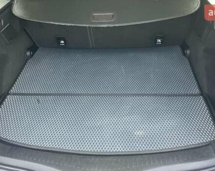 Белый Рено Меган, объемом двигателя 1.46 л и пробегом 205 тыс. км за 10700 $, фото 24 на Automoto.ua