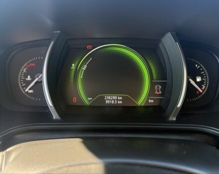 Белый Рено Меган, объемом двигателя 1.6 л и пробегом 236 тыс. км за 12600 $, фото 12 на Automoto.ua