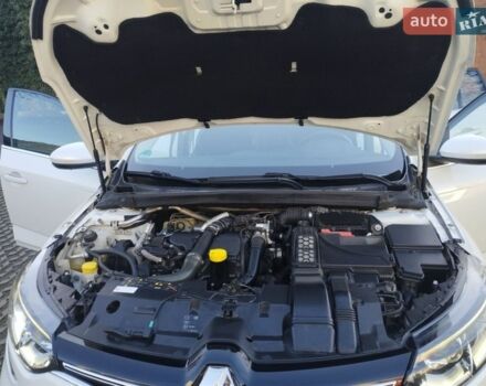 Білий Рено Меган, об'ємом двигуна 1.46 л та пробігом 190 тис. км за 11019 $, фото 11 на Automoto.ua