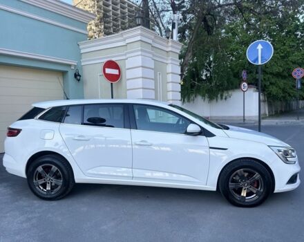 Белый Рено Меган, объемом двигателя 1.5 л и пробегом 150 тыс. км за 10900 $, фото 4 на Automoto.ua