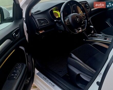 Белый Рено Меган, объемом двигателя 1.46 л и пробегом 194 тыс. км за 13999 $, фото 20 на Automoto.ua