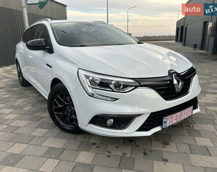 Белый Рено Меган, объемом двигателя 1.5 л и пробегом 209 тыс. км за 12399 $, фото 136 на Automoto.ua