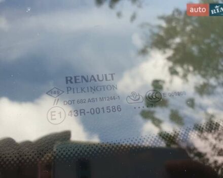 Білий Рено Меган, об'ємом двигуна 1.46 л та пробігом 175 тис. км за 12000 $, фото 1 на Automoto.ua
